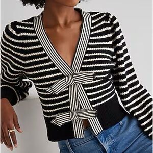 Express bow sweater